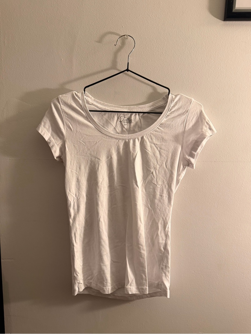 Essentials White Scoop Neck Short Sleeve Top